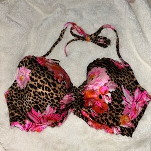 Brand new VS bikini top
